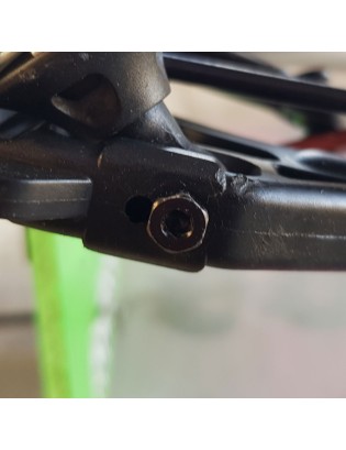 Perni Ammortizzatori in Ergal 7075-T6 per Sworkz S35-3/S35-3E/S35-GT "Valente Edition"